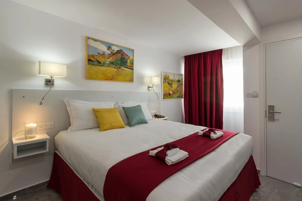 Art & Wine Boutique Hotel Larnaca Appart hôtel