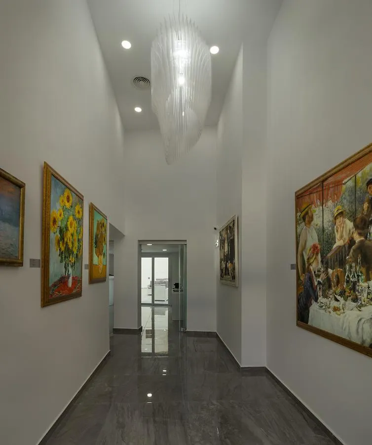 Art & Wine Studios And Apts Larnaca Aparthotel