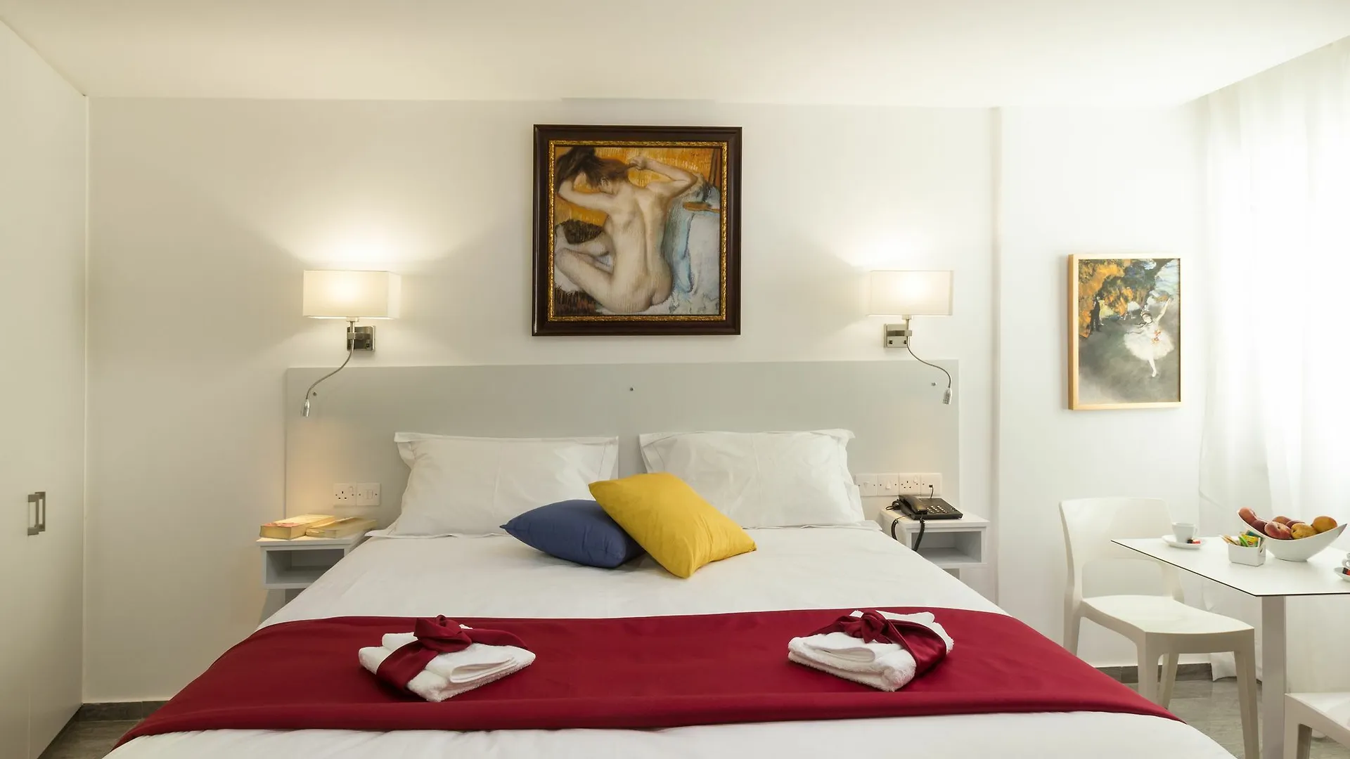 Aparthotel Art & Wine Studios And Apts Larnaca